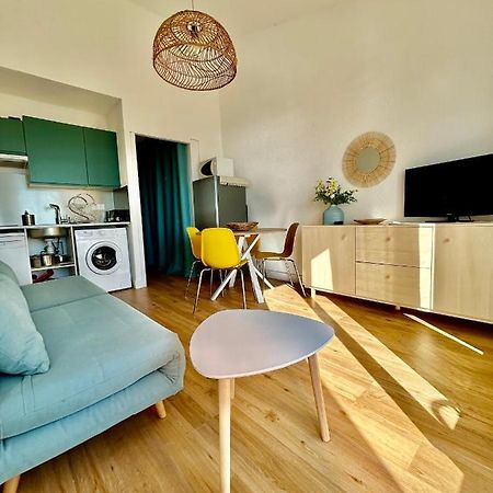 Superbe T2 Avec Terrasse Et Vue Su Mer Quartier Des Quilles A Sete Luaran gambar